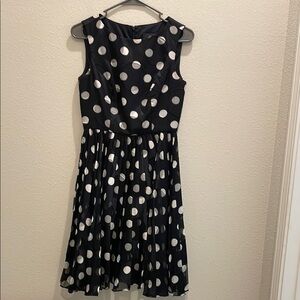 Adrianna Papell Black and White Pleated Midi Dress